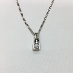 ダイヤモンドネックレス 0.306ct