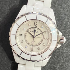 シャネル J12 H2422