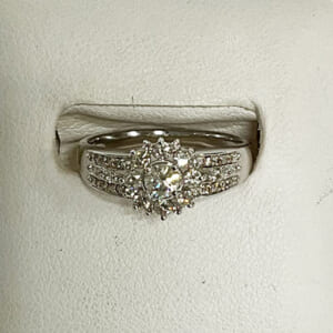 ダイヤモンドリング 0.5ct