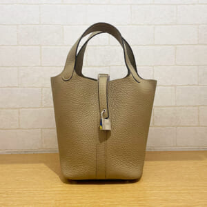 エルメス ピコタンロック PM トリヨン ベージュマルファ シルバー金具