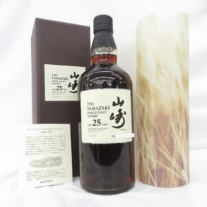 山崎 25年 シングルモルト 旧型 付属品欠品or付属品や白箱にダメージあり