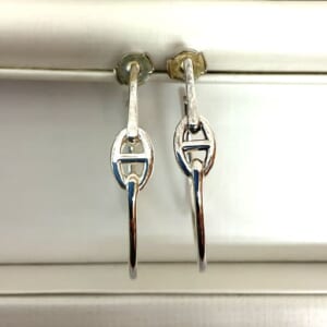 エルメス シェーヌダンクルアンシェネピアス