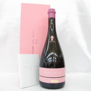 新政 見えざるピンクのユニコーン 760ml 箱/冊子付