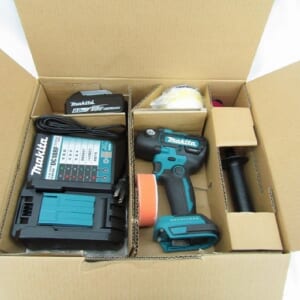 マキタ マキタ 充電式サンダポリッシャ セット品 バッテリー1個 充電器付き PV300DRG 中古