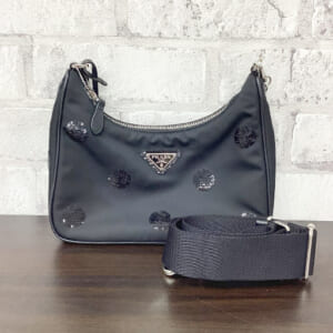 プラダ Re-Edition2005 Re-Nylonショルダーバッグ 1BH204