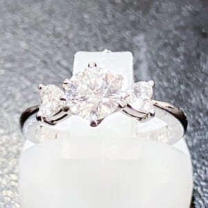 ダイヤモンドリング 0.571ct