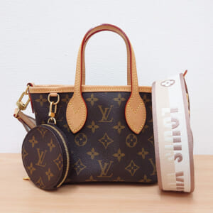 ルイヴィトン  正規店購入　状態良　本物保証　100% カシミア ルイヴィトン 正規店購入状態良本物保証100% カシミア