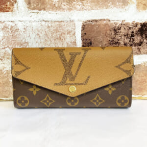 ルイヴィトン モノグラムリバース ポルトフォイユサラ M80726