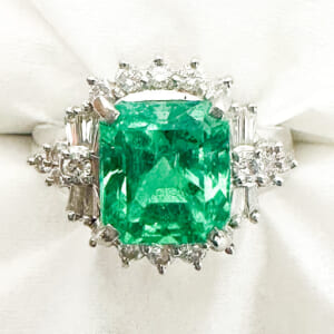 エメラルドリング 3.44ct