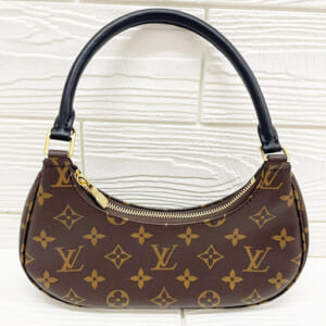 ルイヴィトン モノグラム キャッチ―PM M25223