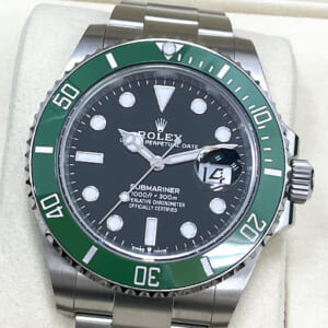 ロレックス サブマリーナ デイト 126610LV