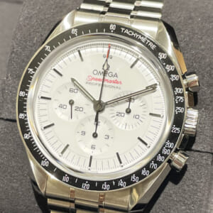 オメガ スピードマスター ムーンウォッチ プロフェッショナル 310.30.42.50.04.001