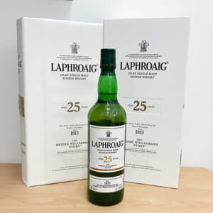 ラフロイグ 25年 ベッシーウィリアムソンストーリー