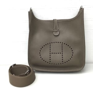 エルメス エヴリンIII PM トリヨンクレマンス エトゥープ シルバー金具