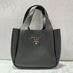 プラダ レザーミニハンドバッグ 1BA349