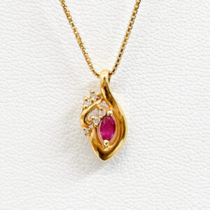 ルビーネックレス 0.04ct