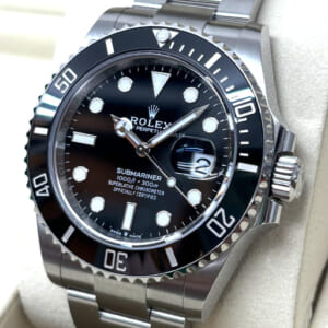 ロレックス サブマリーナ デイト 126610LN