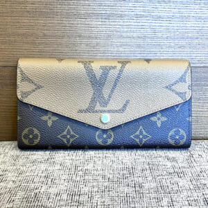 ルイヴィトン モノグラムジャイアントリバース ポルトフォイユサラ M80726