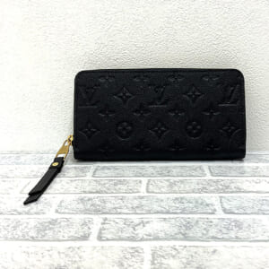 ルイヴィトン モノグラムアンプラント ジッピーウォレット M61864