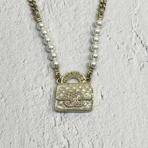 シャネル バッグモチーフネックレス