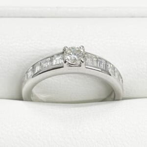 ダイヤモンドリング 0.20ct