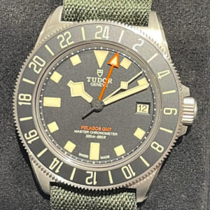 チューダー(チュードル) ぺラゴス 2542G257NU