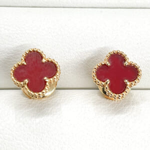 ヴァンクリーフ＆アーペル スウィートアルハンブラピアス VCARN6B000