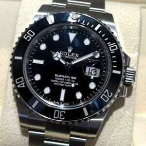 ロレックス サブマリーナーデイト 126610LN