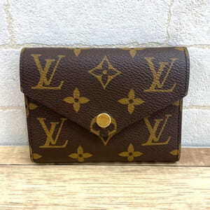 ルイヴィトン モノグラム ポルトフォイユヴィクトリーヌ M62472