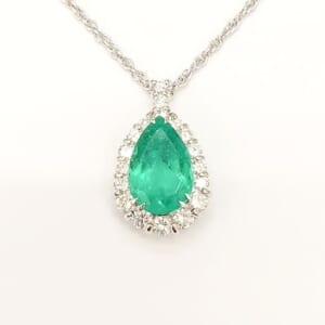 エメラルドネックレス 3.95ct