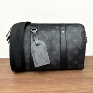 ルイヴィトン モノグラムエクリプス シティキーポル M45936