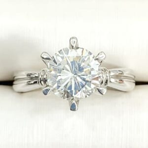 ダイヤモンドリング 2.00ct