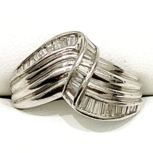 ダイヤモンドリング PT900