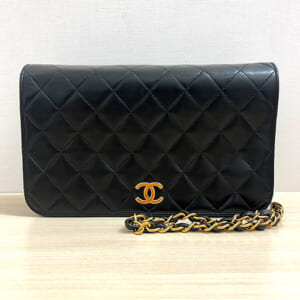 シャネル マトラッセ チェーンショルダーバッグ ラムスキン A03568