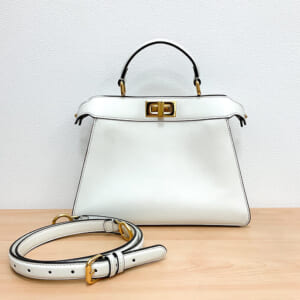 フェンディ ピーカブー アイシーユー スモール 8BN327