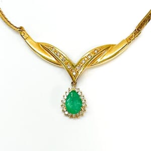 エメラルドネックレス 1.24ct