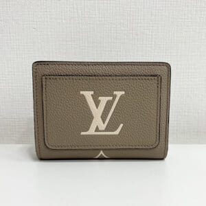 ルイヴィトン モノグラムアンプラント ポルトフォイユクレア M82370