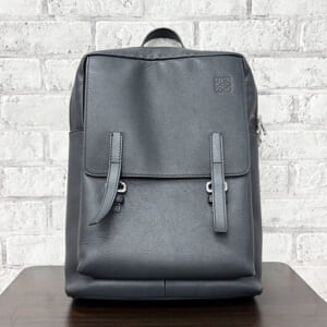 ロエベ ミリタリーバックパック B553J18X04