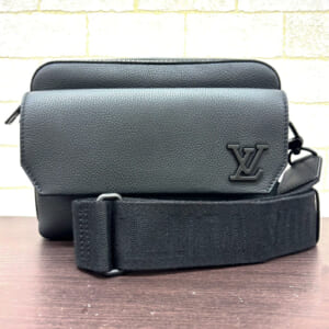 ルイヴィトン アエログラム ファストラインメッセンジャー M22482