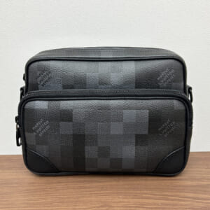 ルイヴィトン ダモフラージュ ナイルメッセンジャー M14988