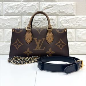 ルイヴィトン モノグラムリバース オンザゴーEWチェーン M14236