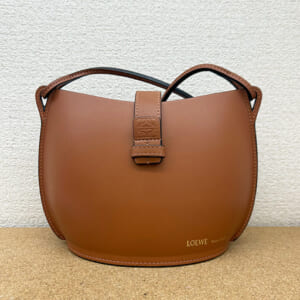 ロエベ モールドバケットバッグ A546Z49X01