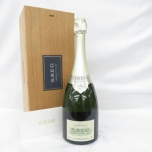 クリュッグ クロデュメニル 2004 木箱/冊子付