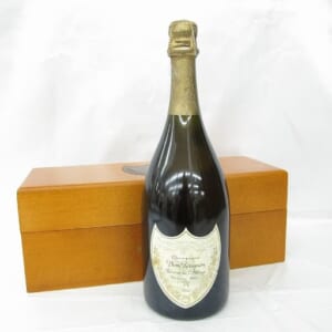ドンペリニヨン レゼルヴ ドゥ ラ ベイ(ゴールド) 1993 木箱付き