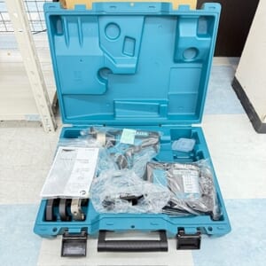 マキタ 充電式圧着機 TC300DRG