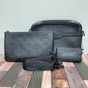 ルイヴィトン モノグラムシャドウ トリオメッセンジャー M46602