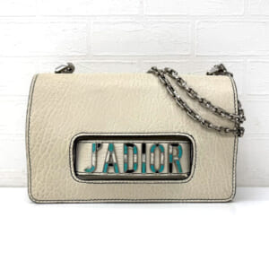 ディオール ジャディオールチェーンショルダーバッグ 白 カーフレザー