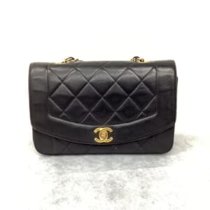 シャネル ダイアナ チェーンショルダーバッグ A01164