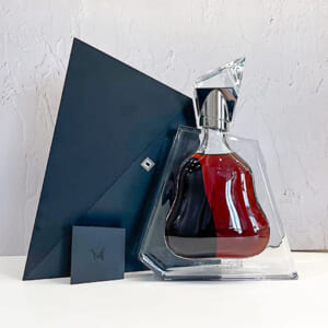 ヘネシー リシャール バカラボトル ダニエル・リベスキンド