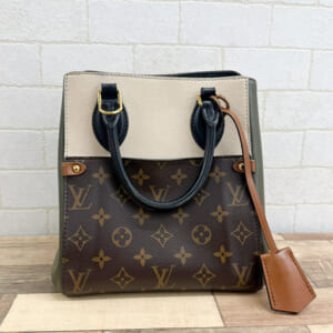 ルイヴィトン モノグラム フォールドトートPM M45388